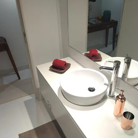 Cais Pedras Patio - With Washer And Dryer Machine