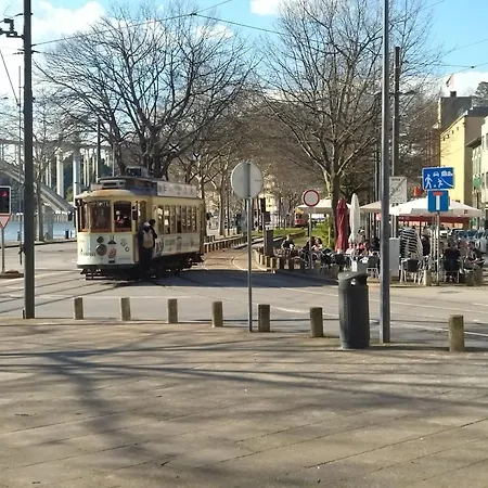 Cais Pedras Patio - With Washer And Dryer Machine