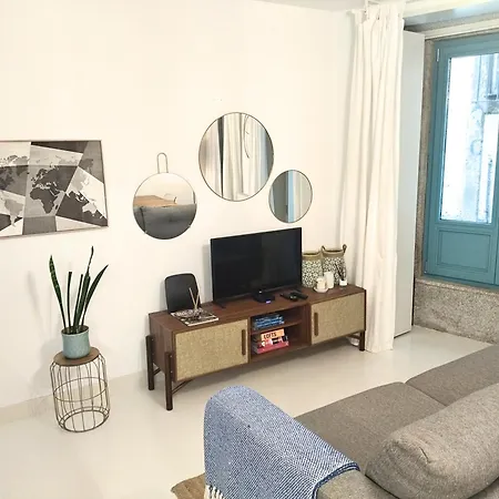 Cais Pedras Patio - With Washer And Dryer Machine アパート ポルト