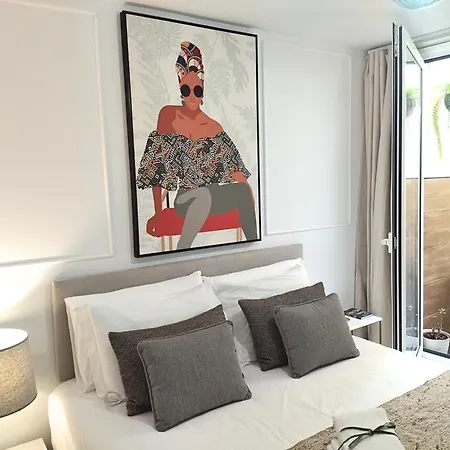 Cais Pedras Patio - With Washer And Dryer Machine *