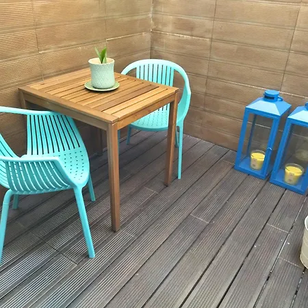 Daire Cais Pedras Patio - With Washer And Dryer Machine *