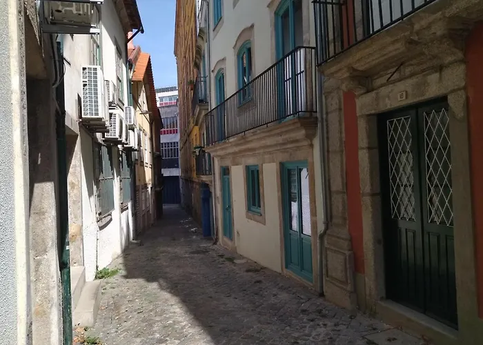 Cais Pedras Patio - With Washer And Dryer Machine