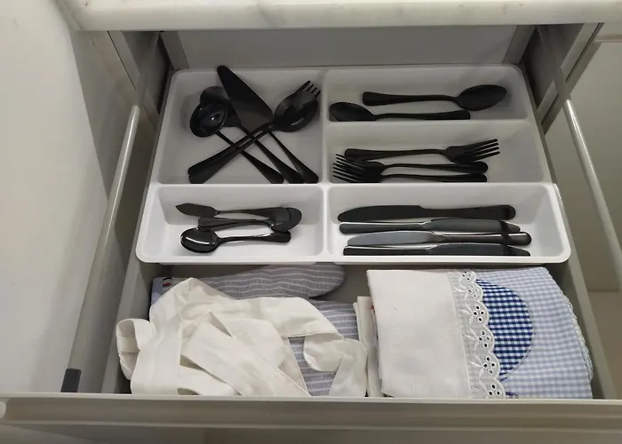 Cais Pedras Patio - With Washer And Dryer Machine דירה *